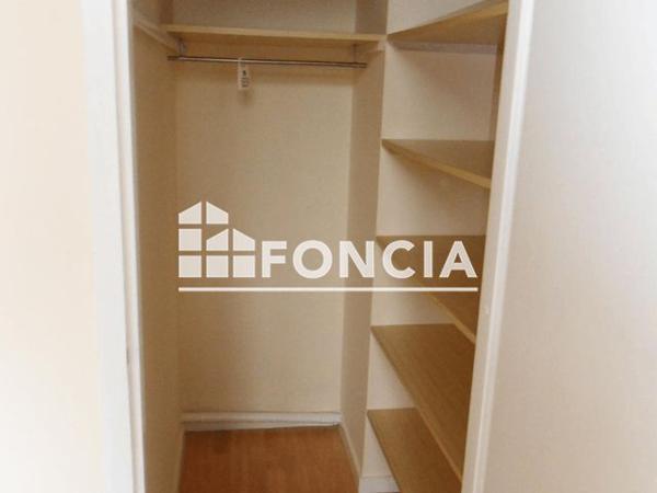 Location Appartement 2 pièces 39.45 m² - 29 BIS RUE SAINT FRANCOIS La Rochelle 17000