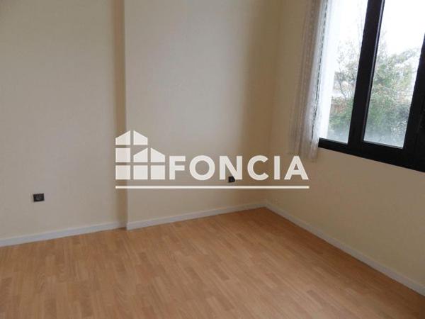 Location Appartement 2 pièces 39.45 m² - 29 BIS RUE SAINT FRANCOIS La Rochelle 17000