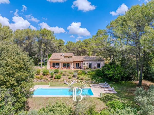 Lambesc, Maison 4 Chambres -  235 m² à vendre