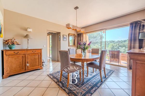 Lambesc, Maison 4 Chambres -  235 m² à vendre