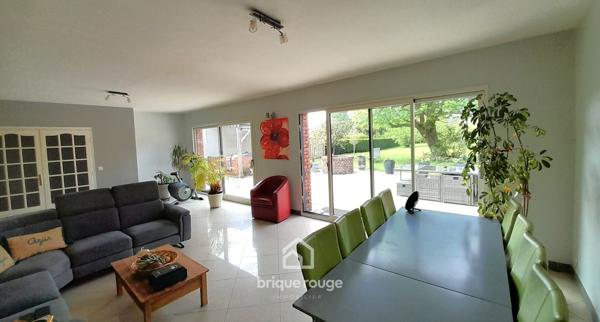 SUPERBE MAISON LONGERE DE 220M² SUR PARCELLE DE 1300M²
