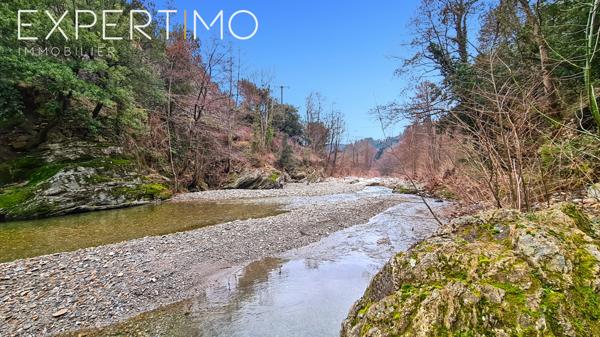Saint-Jean-du-Gard (30270) Maison en pierres avec extension bois - 182 m² habitables - Deux habitations
