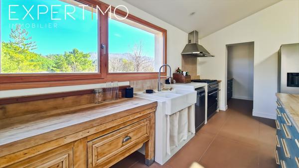 Saint-Jean-du-Gard (30270) Maison en pierres avec extension bois - 182 m² habitables - Deux habitations