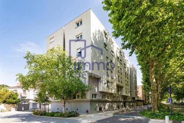 Grenoble, Gare, IUT doyen Gosse, école de commerce