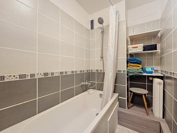 Maison 4 pièces 75m² avec garage à Ste Colombe