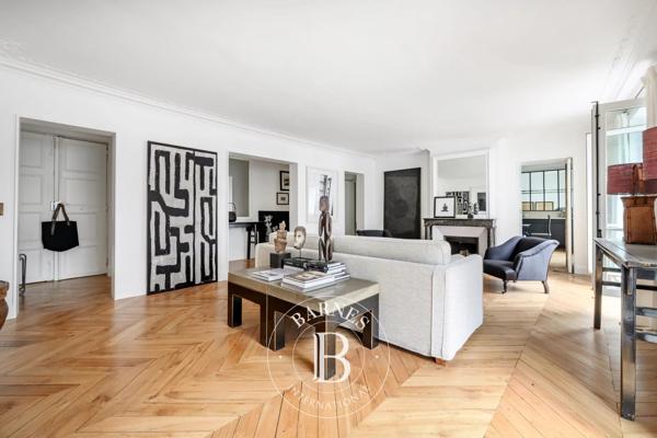 Paris 1er, Appartement 3 Chambres -  159 m² à vendre
