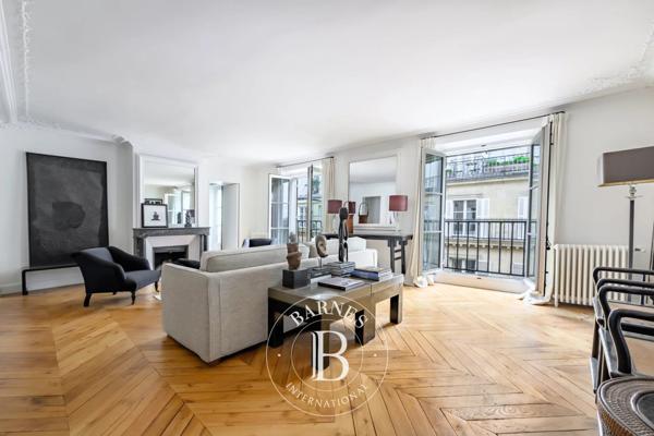 Paris 1er, Appartement 3 Chambres -  159 m² à vendre