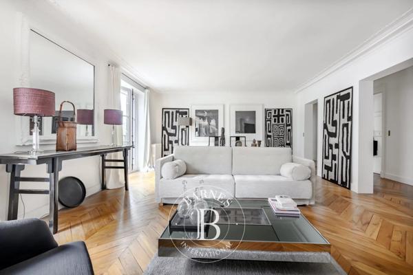 Paris 1er, Appartement 3 Chambres -  159 m² à vendre