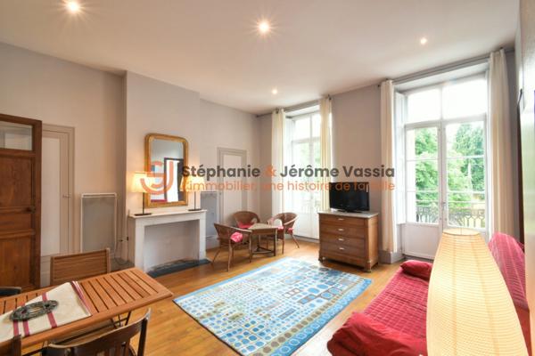 T2 rénové avec cachet au coeur de Luchon