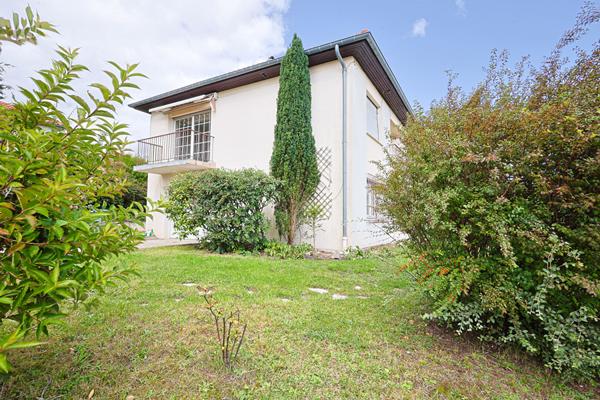 Maison 8 pièces 151 m2