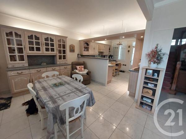 Maison à vendre  5 pièces - 149 m 2   CHATEAUROUX  - 36