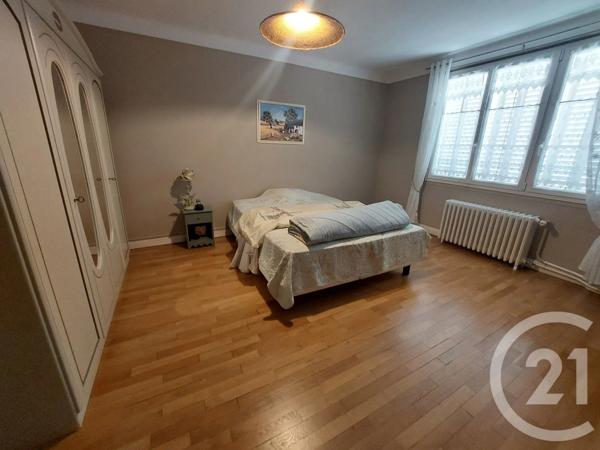 Maison à vendre  5 pièces - 149 m 2   CHATEAUROUX  - 36