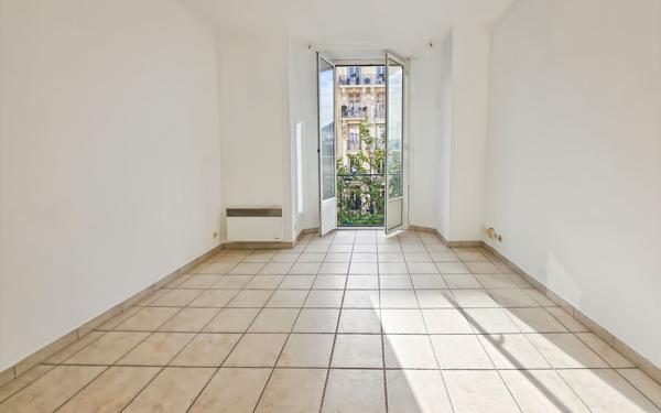 Appartement à vendre    2 pièces • 48,54 m2 Nice