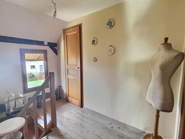 EXCLUSIVITE POUR CETTE MAISON DE VILLAGE MITOYENNE  119 m² habitables (135 m²  utiles) m²