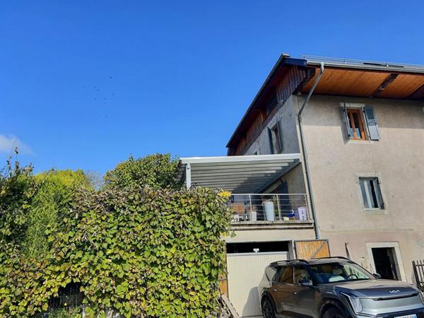 EXCLUSIVITE POUR CETTE MAISON DE VILLAGE MITOYENNE  119 m² habitables (135 m²  utiles) m²