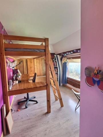 EXCLUSIVITE POUR CETTE MAISON DE VILLAGE MITOYENNE  119 m² habitables (135 m²  utiles) m²