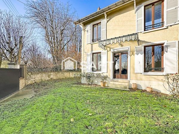 CADRE VERDOYANT - PROCHE GARE COMMERCES ECOLES