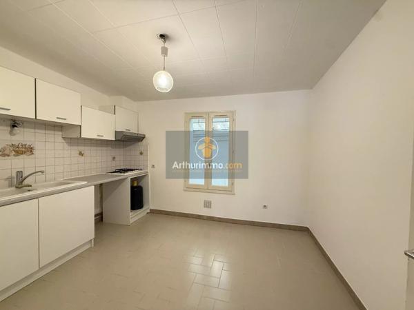 Location Appartement 3 pièces 86 m2 à Apt