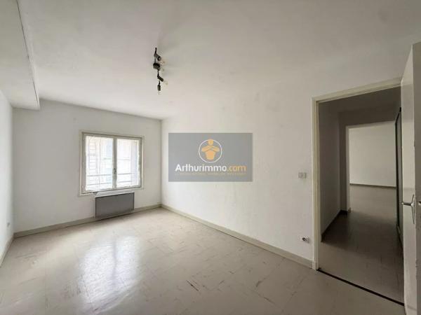 Location Appartement 3 pièces 86 m2 à Apt