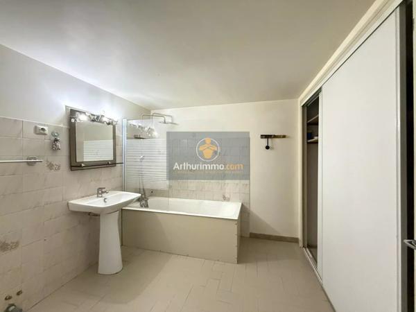 Location Appartement 3 pièces 86 m2 à Apt