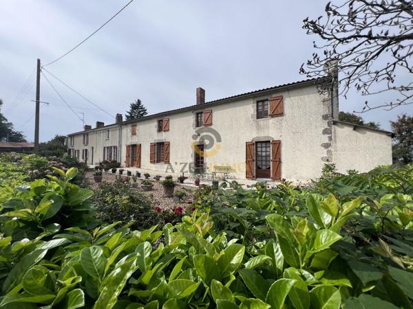 Longère de  177m2 sur un terrain de 23512m2
