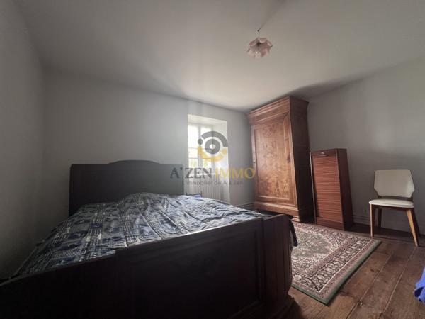 Longère de  177m2 sur un terrain de 23512m2
