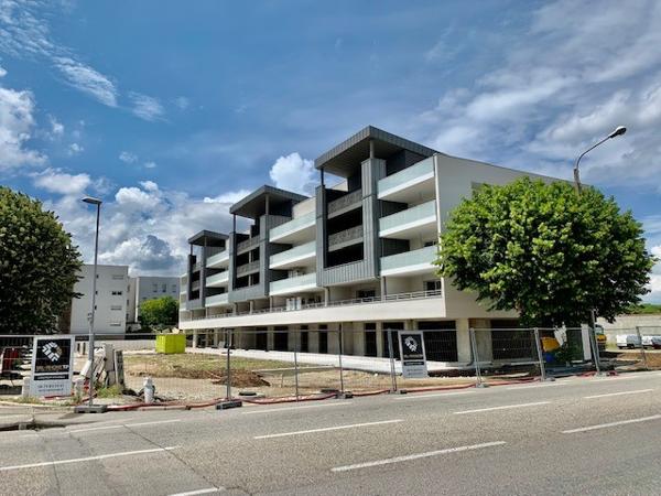 Local commercial Bourg les Valence