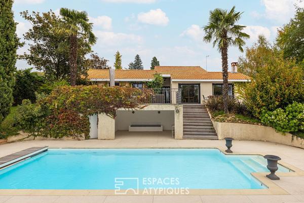 Maison de caractère avec piscine et vue dégagée à Saint-Didier-au-Mont-d’Or