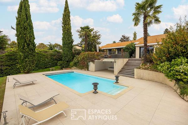 Maison de caractère avec piscine et vue dégagée à Saint-Didier-au-Mont-d’Or