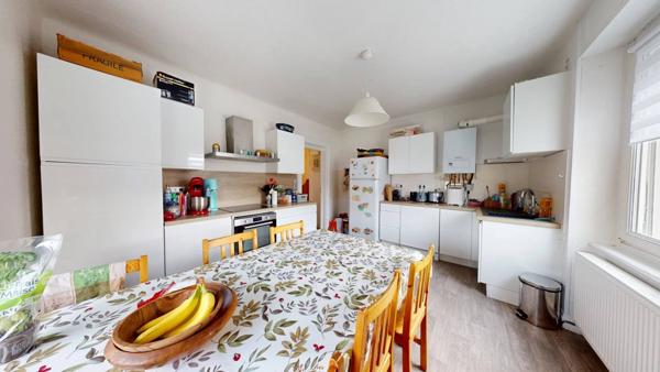 Maison 3 appartements 3 garages Colmar