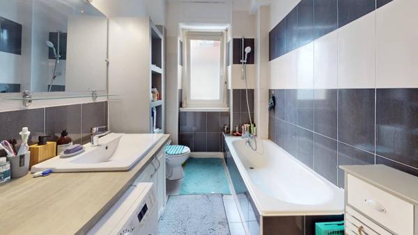 Maison 3 appartements 3 garages Colmar