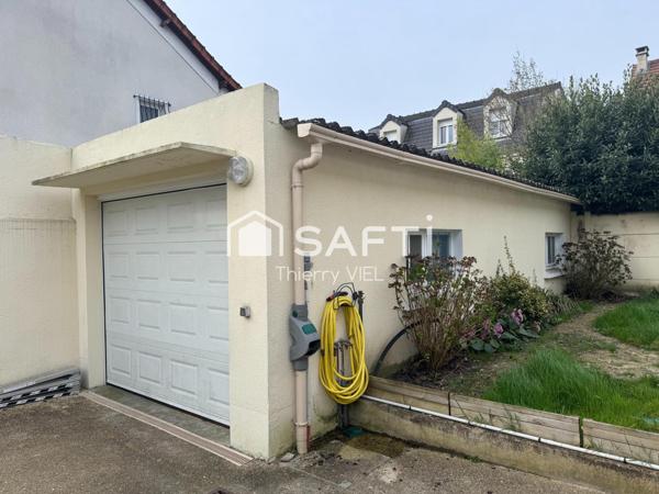 BELLE ET GRANDE CONSTRUCTION DANS QUARTIER CALME