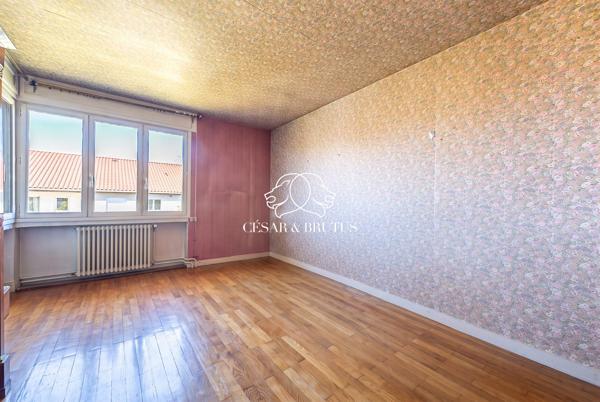 Spacieux T4 de 88 m² en Dernier Étage avec Cave – Lyon 3ème