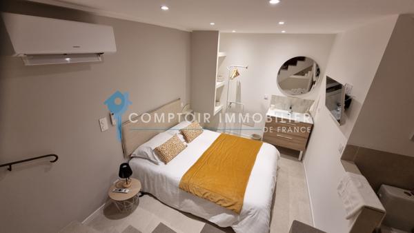 Maison de village
                                                                                                                                                                                                                                                                                                                        3 pièce(s)                                                                                                                                                                                                          2 chambre(s)                                                                                                                                                                                                          64  m²