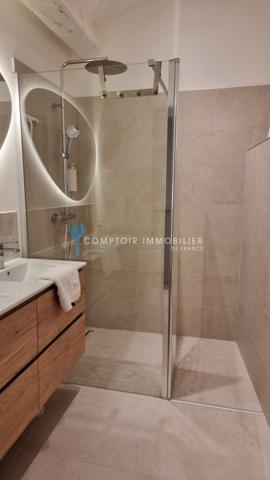 Maison de village
                                                                                                                                                                                                                                                                                                                        3 pièce(s)                                                                                                                                                                                                          2 chambre(s)                                                                                                                                                                                                          64  m²