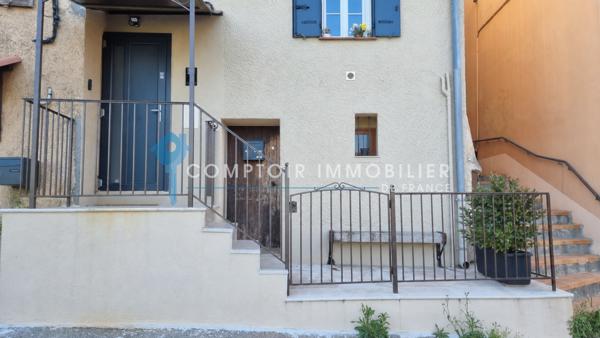 Maison de village
                                                                                                                                                                                                                                                                                                                        3 pièce(s)                                                                                                                                                                                                          2 chambre(s)                                                                                                                                                                                                          64  m²
