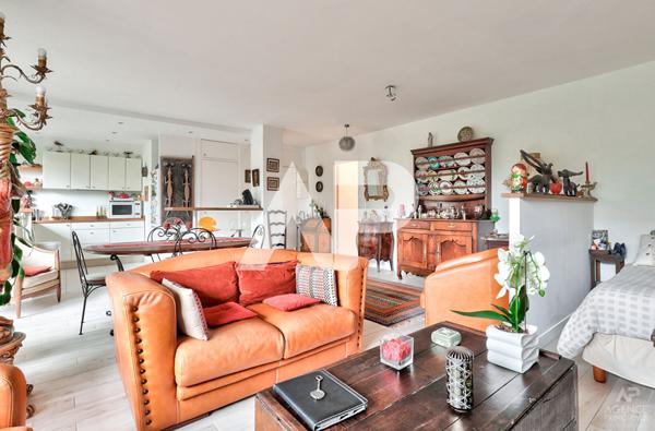 Appartement Rueil Malmaison 3 pièce(s) 67.94 m2 €425 000 ** - Référence 19272