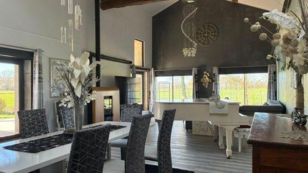 Vaste Maison en pierre entièrement rénovée