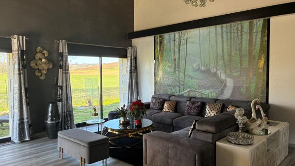 Vaste Maison en pierre entièrement rénovée