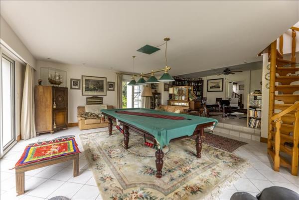 Maison à vendre |  Plomeur |  6 pièces | 210 m²