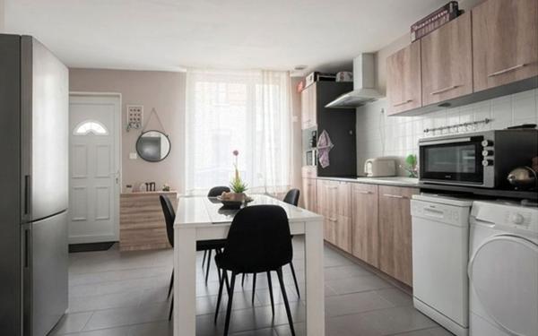 Maison à louer    3 pièces •  Saint-Quentin