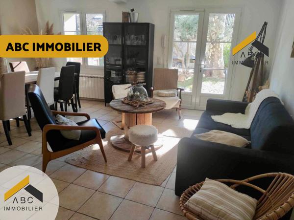 Jonquières (84150) CORPS DE FERME RÉNOVÉ - 190 m2 - 5 CHAMBRES - HANGAR DE 190 m2