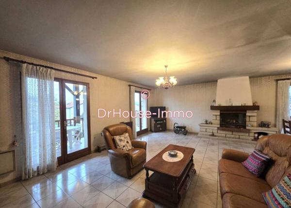 Maison à vendre 6 pièces de 140 m²