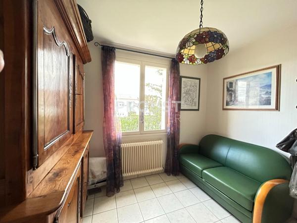 En exclusivité quartier ste pezenne pavillon sur sous-sol, 4 chambres garage jardin