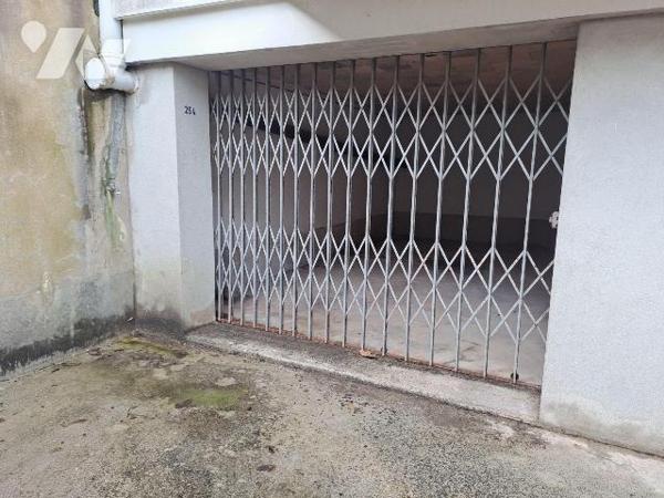 A VENDRE, QUIMPER Centre Ville, GARAGE fermé de 15 m² situé dans la Résidence de l'Odet (accès ...