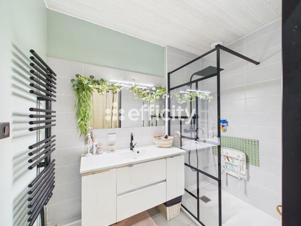 Maison 4 pièces - 120 m² Exclusivité efficity