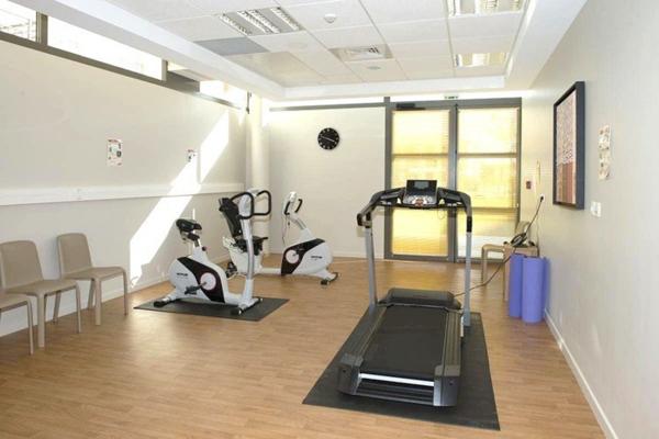 INVESTISSEMENT LOCATIF  CAVAILLON  Résidence Services Seniors Les Cigales du Lubéron  4,65 % de rentabilité