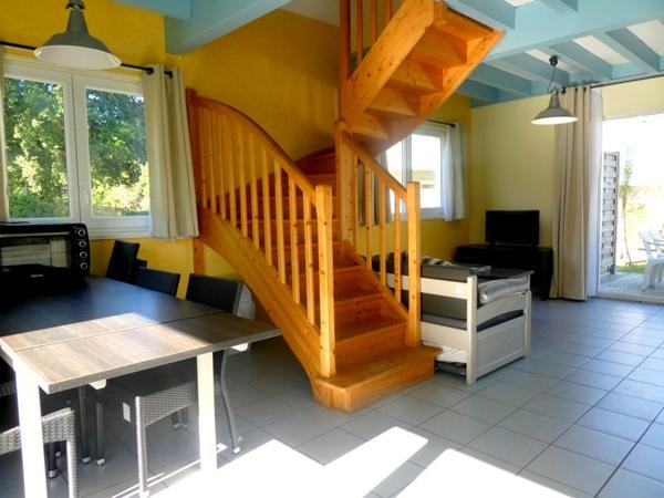 À vendre - Maison mitoyenne 1 côté, 4 pièces située à Salies-de-Béarn (64270)