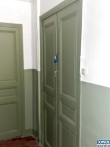 VENDS TYPE 2 A RENOVER CENTRE VILLE DE MARSEILLE