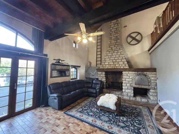 Maison à vendre  9 pièces - 225 m2 URCEREY - 90